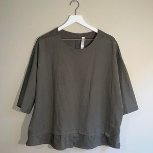Lululemon olive 3/4 sleeved baggy blouse